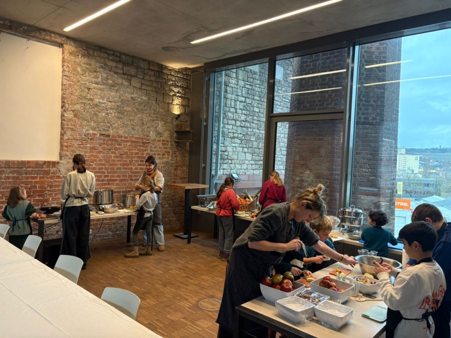 E56148F3-B452-4D47-B279-A98F05789187